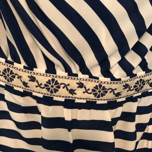 Anthropologie silk blouse - Picture 2 of 5